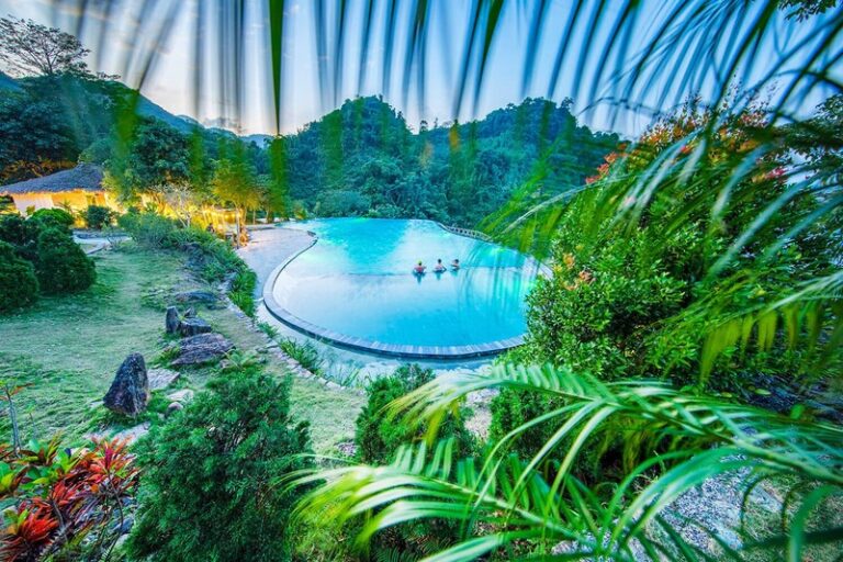 Review Bakhan Village Resort – Khu nghỉ dưỡng bên hồ Hòa Bình
