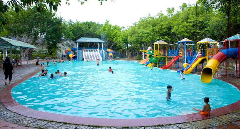 Suối khoáng nóng Cam Ranh: Giá vé & Kinh nghiệm vui chơi mới nhất